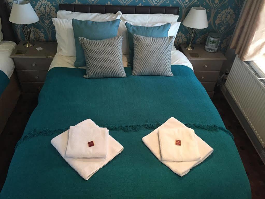 Bed and Breakfast Decks Of Пейхия Экстерьер фото